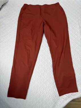 32 degrees women’s pull on pants sz M
